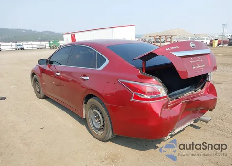 2015 Nissan Altima 2.5/2.5 S/2.5 Sl/2.5 Sv из США, поврежденный, VIN 1N4AL3AP3FN311545